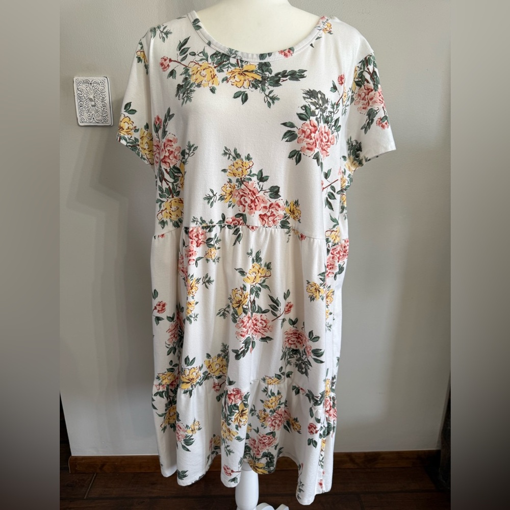 Maurices 1X Floral Dress